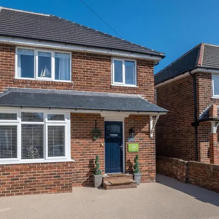 3 Bed In Oc-w416 Whitby