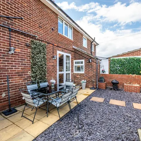 3 Bed In Oc-w416 Whitby